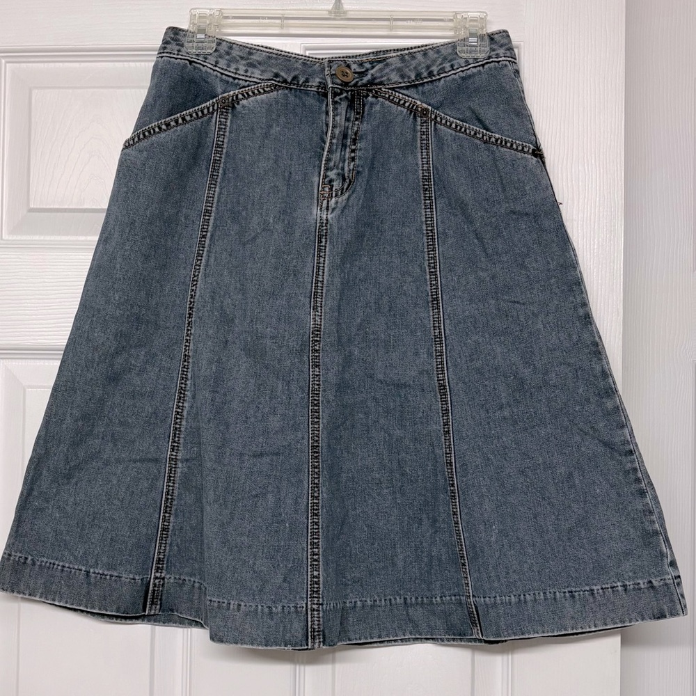 Vintage Gap Denim Fit and Flare Midi Skirt Medium Wash Sz 4